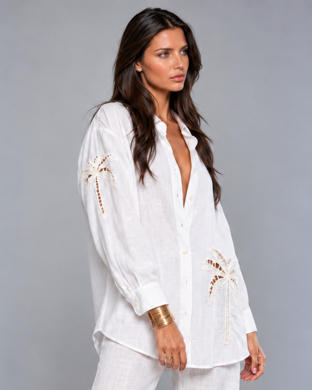 White_model8 Des:Model is 5’7” B cup and wears size S and US 4