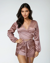 Rose Gold_model1 Des:Model is C cup and wears size S-M and US 4-6