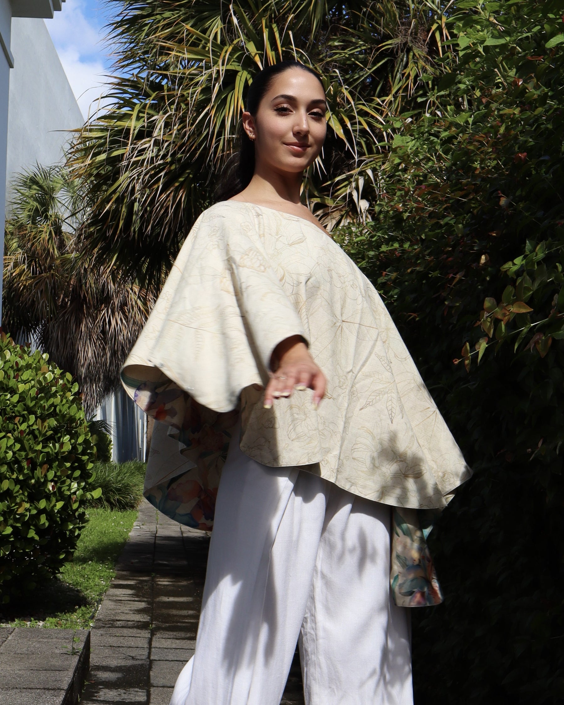 Reversible Cape Top - Linen