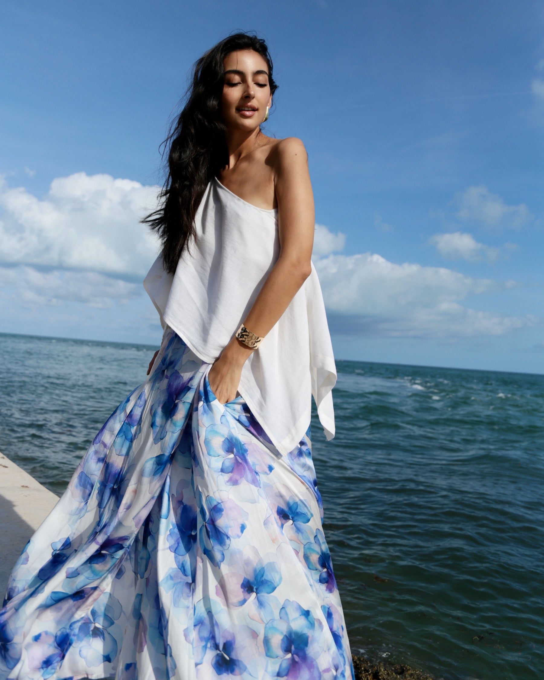 Show Skirt - Azure Bloom