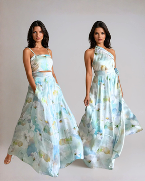 Daisy Bloom_model1 Des:Model is 5’6” B cup and wears size XS and US 2